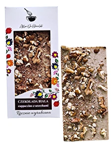 Czekolada biała cappuccino z orzechami