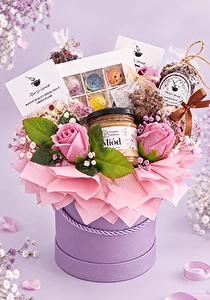 Flower Box z pralinkami i miodem