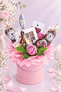 Flower Box z pralinkami z misiem